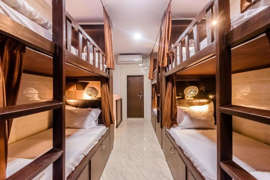 Awesome Dormitory Male Only Bombaj Zewnętrze zdjęcie